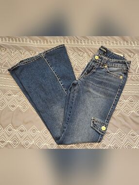True Religion Low Rise Cargo Flare Jeans Size 24